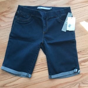 Tractr Bermuda shorts (Girl 14)